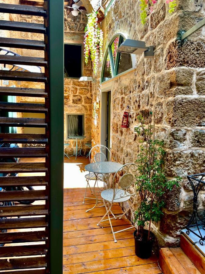 Hebi House Aparthotel Akko Bagian luar foto
