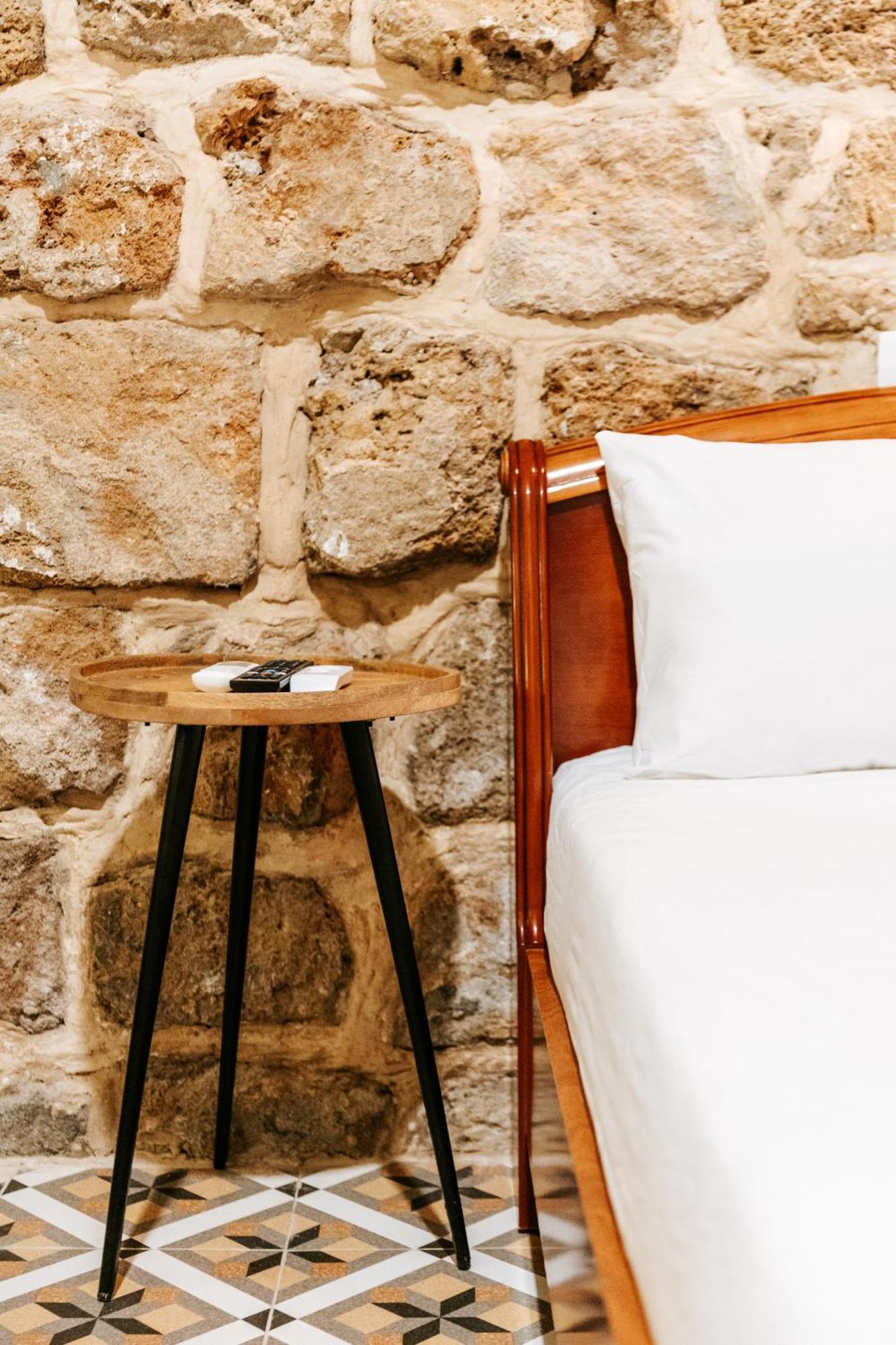 Hebi House Aparthotel Akko Bagian luar foto