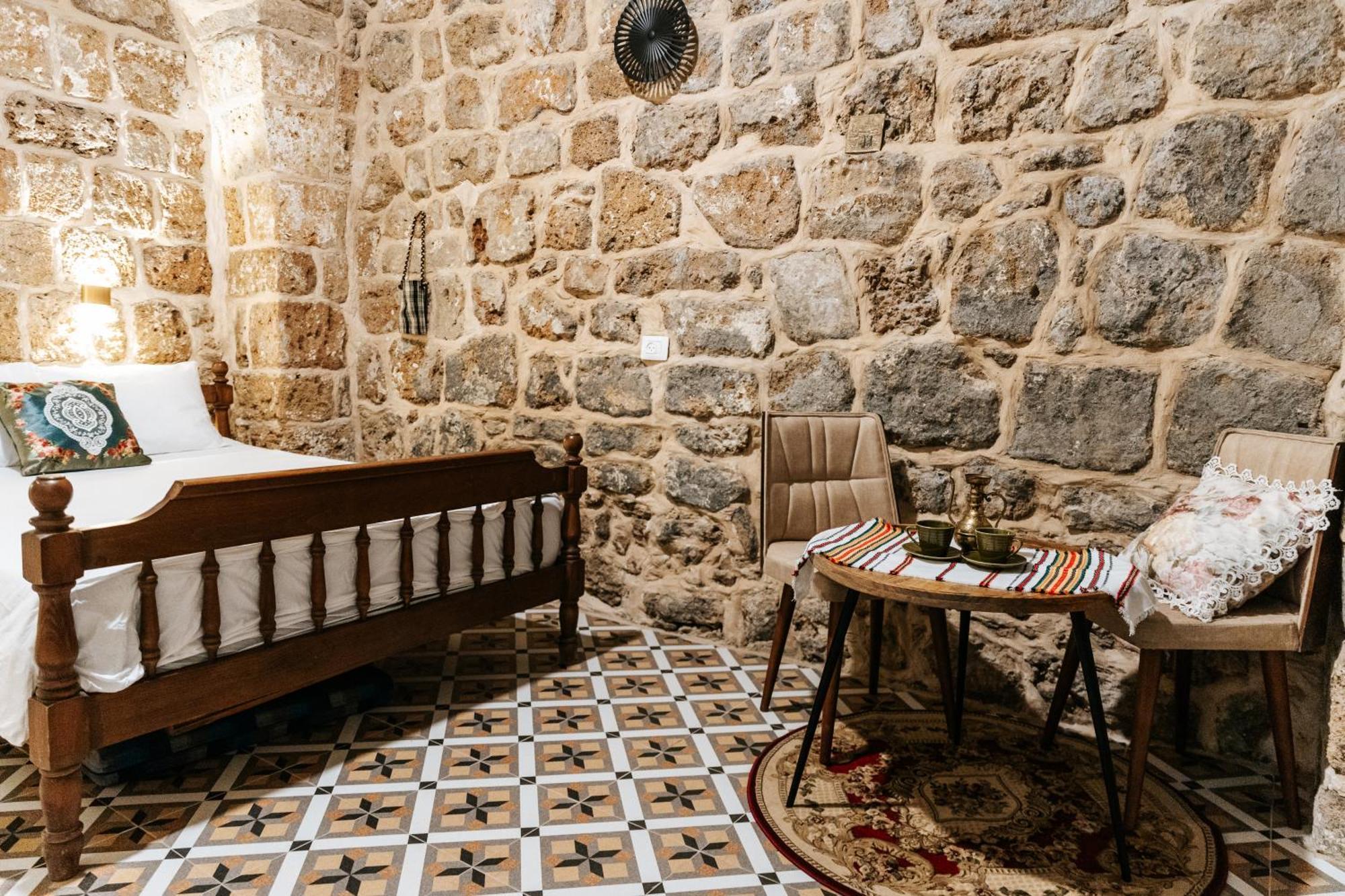 Hebi House Aparthotel Akko Bagian luar foto