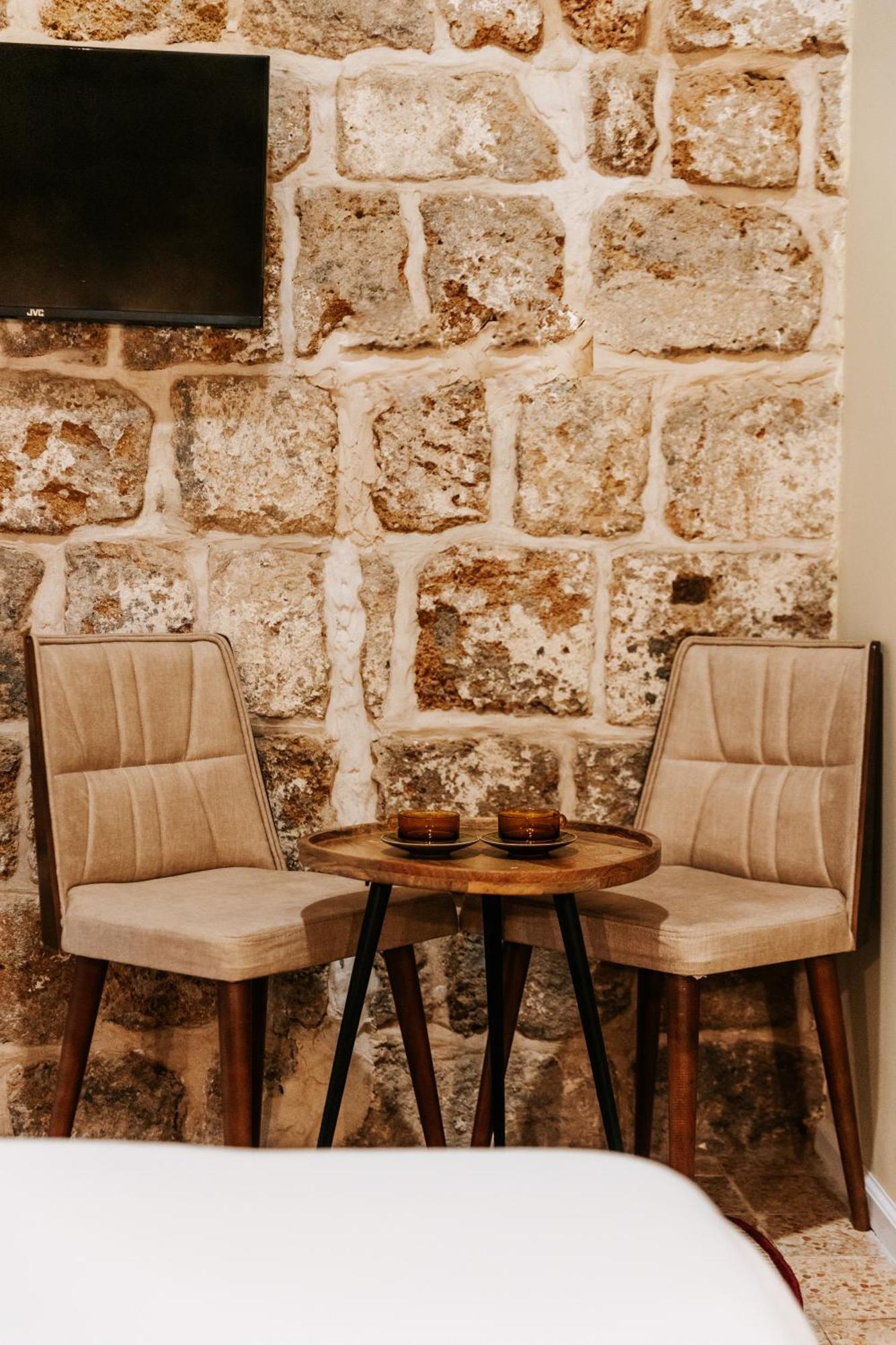 Hebi House Aparthotel Akko Bagian luar foto