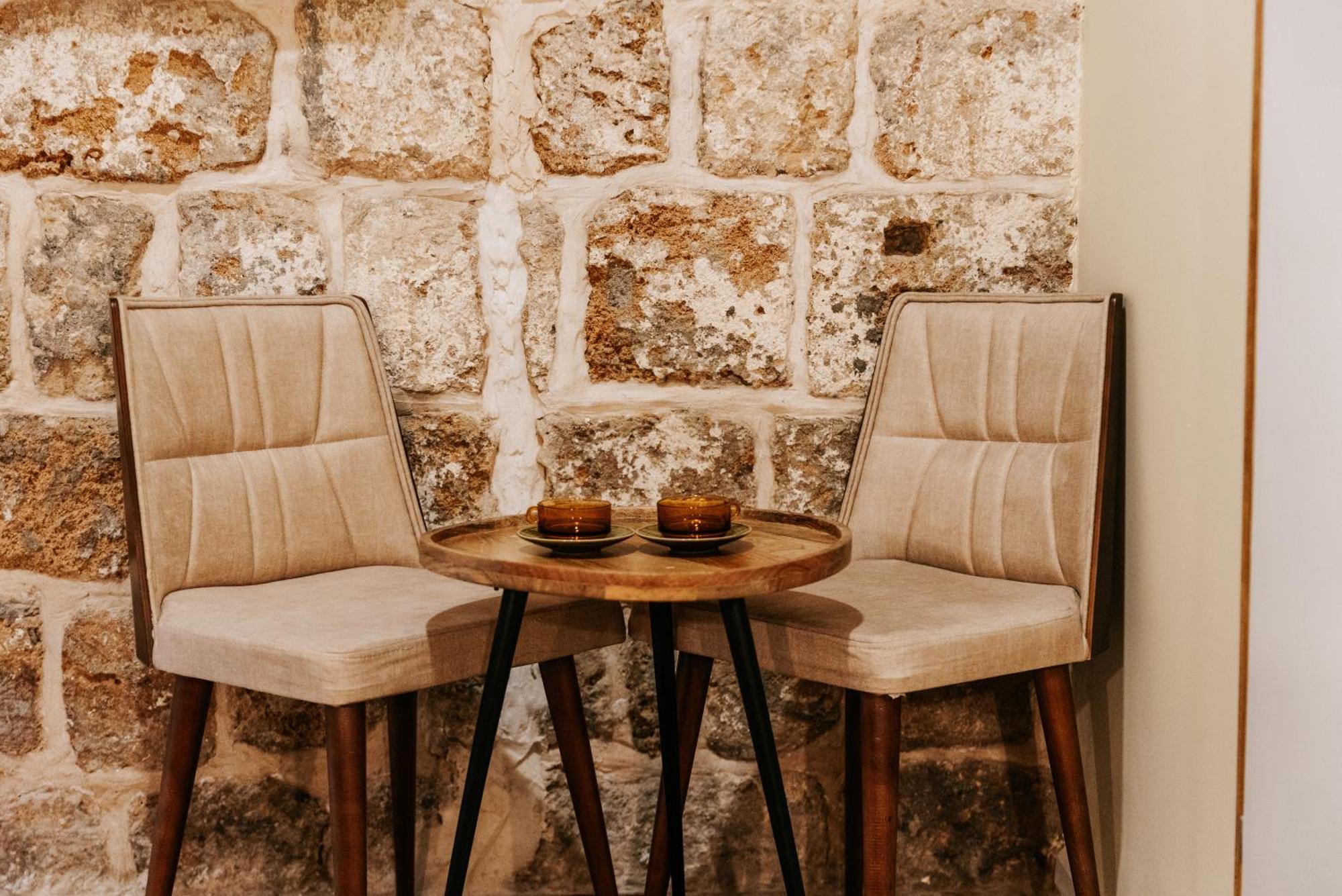 Hebi House Aparthotel Akko Bagian luar foto