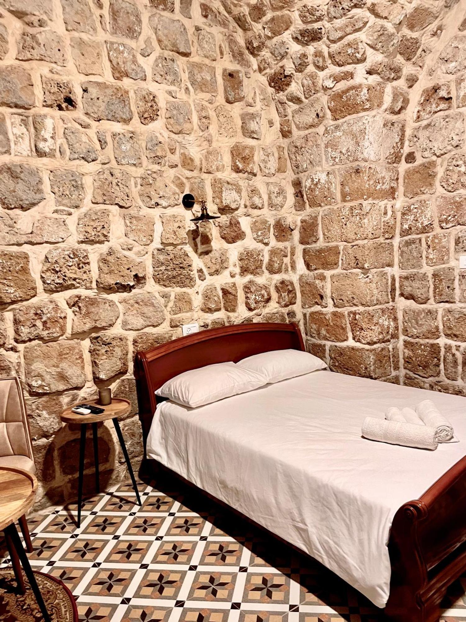 Hebi House Aparthotel Akko Bagian luar foto