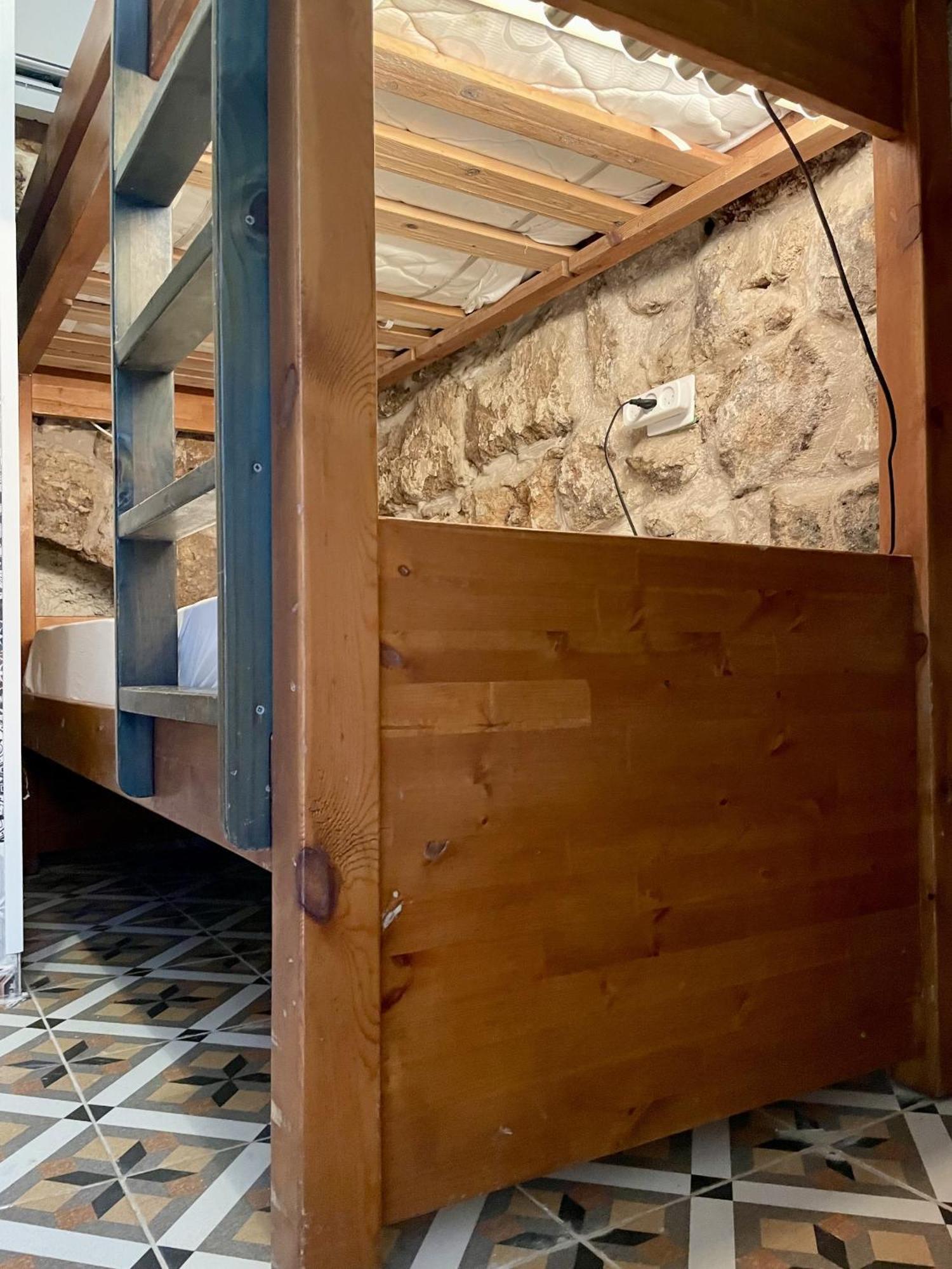 Hebi House Aparthotel Akko Bagian luar foto